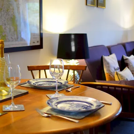 Bottom Shop, Elterwater アパート